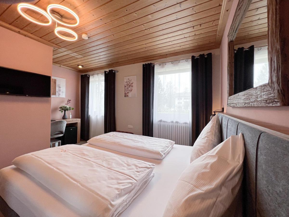 Hotel Schlossblick Chiemsee Прин-ам-Кимзее Экстерьер фото